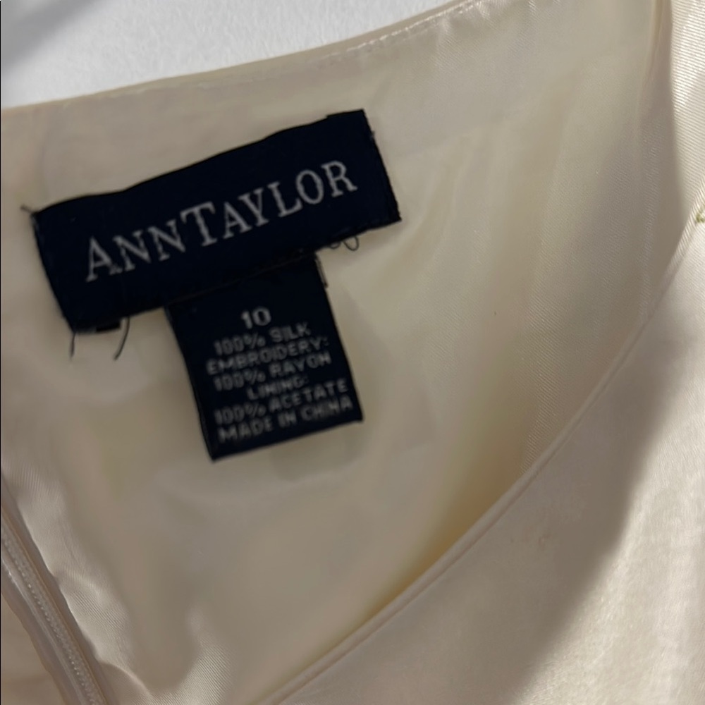 Floral Embroidered Cream dress - Picture 2 of 3